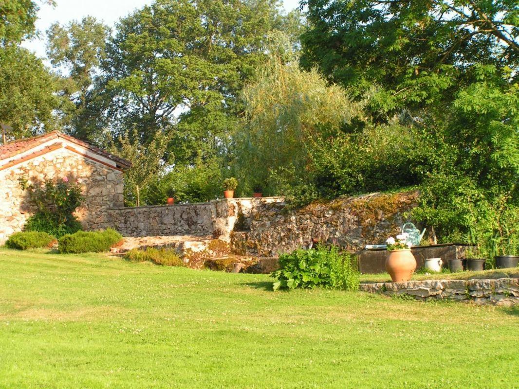 Villa Chez Le Bayle Condat-sur-Vienne Exterior foto