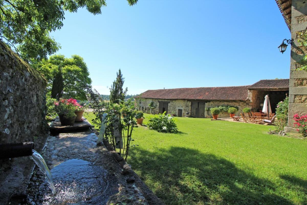 Villa Chez Le Bayle Condat-sur-Vienne Exterior foto